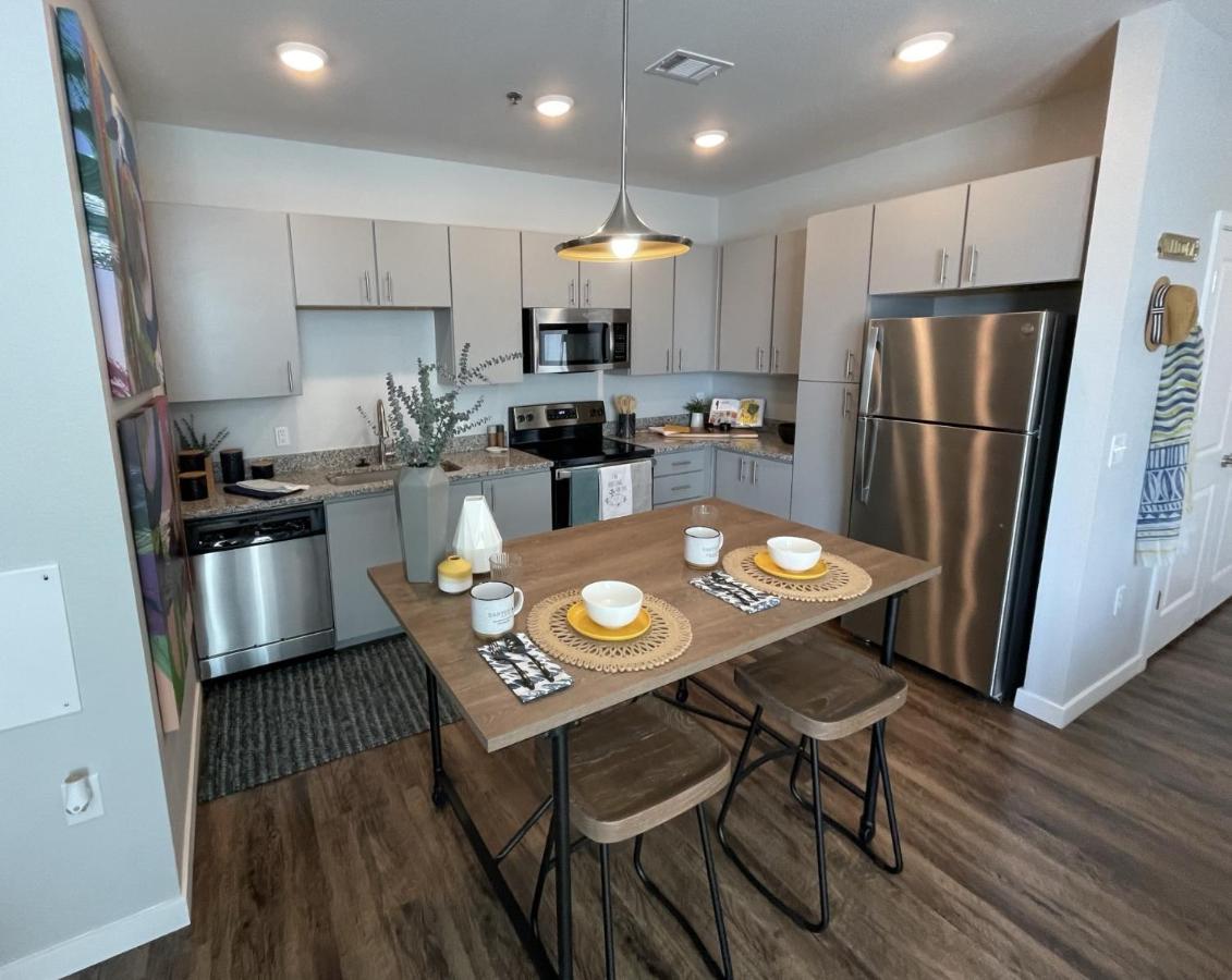 Canyon Flats Apartments By Barsala รีโน ภายนอก รูปภาพ